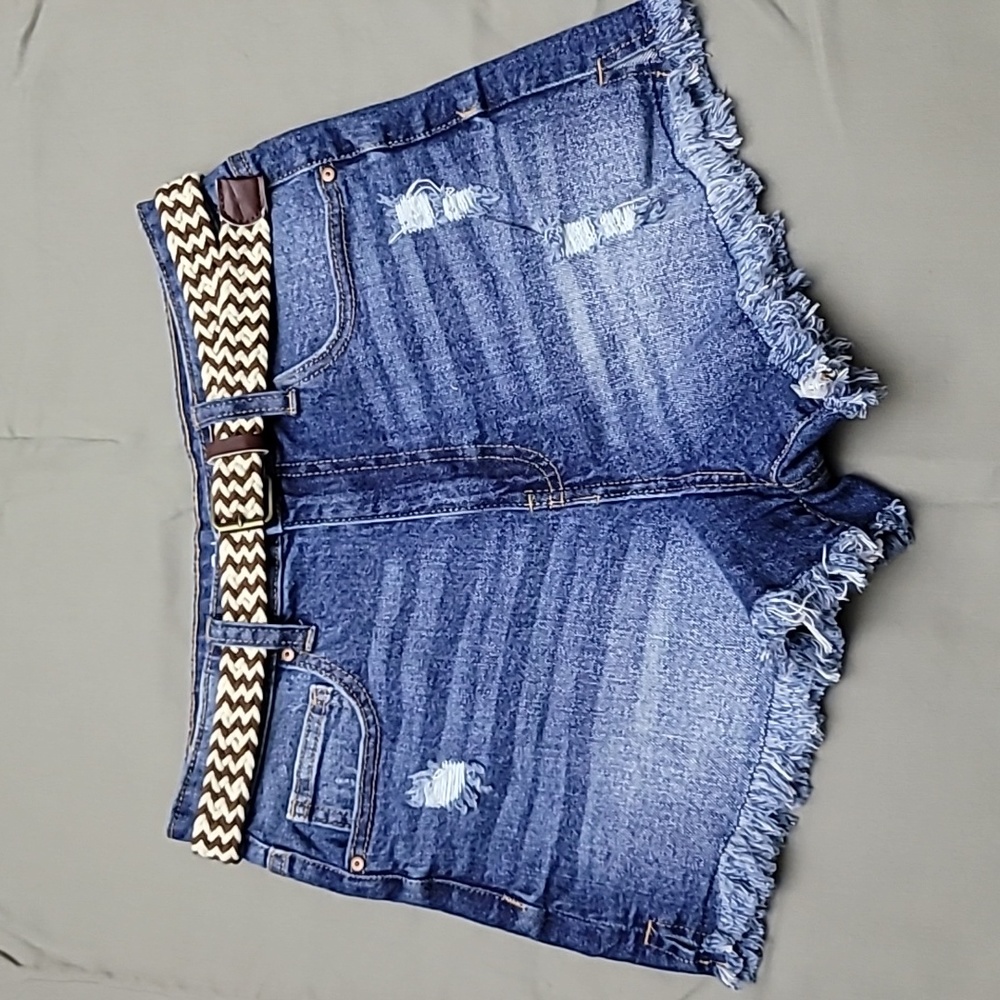 No boundaries Highest Waist Short Junior Size 9